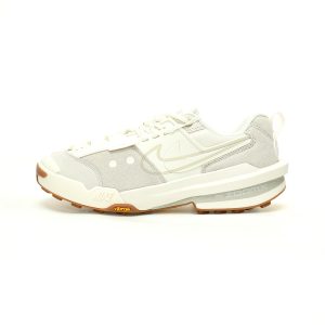 Sacai x NIKE Zegama Dome SP"Summit White" HQ8618-005