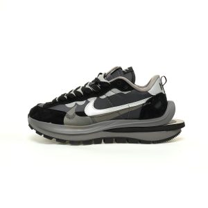Sacai x Nike VaporWaffle 3.0"Black/Silver/Grey" DD1875-300