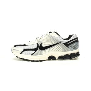 Nike Zoom Vomero 5"Photon Dust/Black" HQ1182-001 Size：35 36 36.5 37.5 38 38.5 39 40 40.5 41 42 42.5 43 44 44.5 45 46