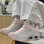 Nike Shox OG "Barely Rose" Women's Shoes -silvery Light Pink Retro Sneakers