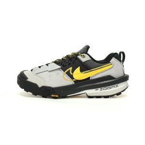 Sacai x NIKE Zegama Dome SP"Black/Grey/Yellow" HQ8618-006
