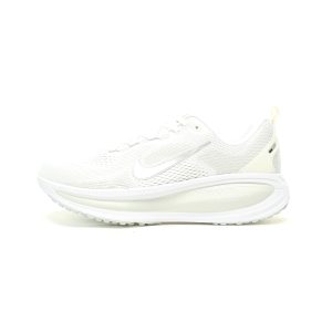 Nike Vomero 18 ZoomX"White Photon Dust" HM6804-104