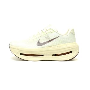 Nike Vomero Premium HQ2050-700