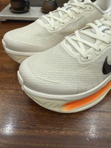 Nike Vomero Premium White Orange Lightweight Running Shoes – Men's & Women's Discount