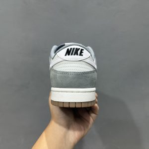 Nike SB Dunk Low Pro Suede Grey White Men's Casual Skateboarding Shoes with Discount