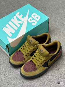 Nike SB Force 5 Series Suede Olive Green Men's & Women's Skateboarding Shoes