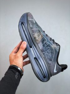 Nike Vomero Premium Men’s & Women’s Lightweight Chunky Sole Sports Shoes