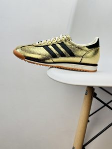 Adidas SL72 OG Gold Sneakers – Men’s & Women’s Retro Running Shoes