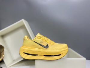Nike Vomero Premium Yellow Men’s & Women’s Running Shoes – Lightweight Max Cushion​