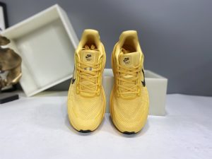 Nike Vomero Premium Yellow Men’s & Women’s Running Shoes – Lightweight Max Cushion​
