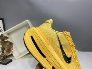Nike Vomero Premium Yellow Men’s & Women’s Running Shoes – Lightweight Max Cushion​