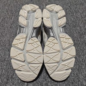 ASICS Gel-NYC Cream White Men’s & Women’s Running Shoes – Casual Joggers ASICS Gel-NYC Cream White Men’s & Women’s Running Shoes – Casual Joggers