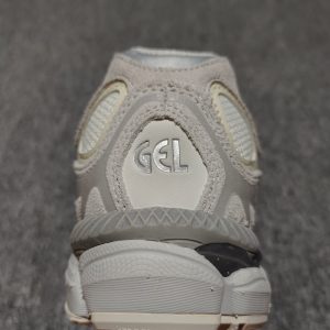 ASICS Gel-NYC Cream White Men’s & Women’s Running Shoes – Casual Joggers ASICS Gel-NYC Cream White Men’s & Women’s Running Shoes – Casual Joggers