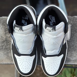 Nike Air Jordan 1 Retro High OG Dark Mocha Men’s Basketball Shoes – Classic Hoops Style​