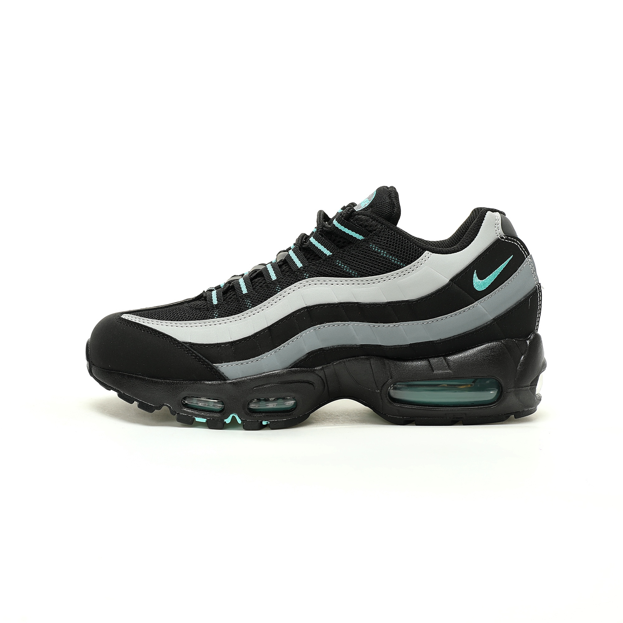 Nike Air Max 95 Black Men’s Sneakers – Retro Running Shoes Nike Air Max 95 Black Men’s Sneakers – Retro Running Shoes