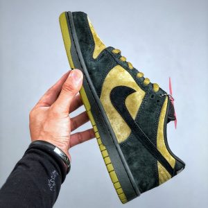 Nike SB Dunk Low Pro x Supreme Suede Men’s and Women’s Casual Skate Shoes​