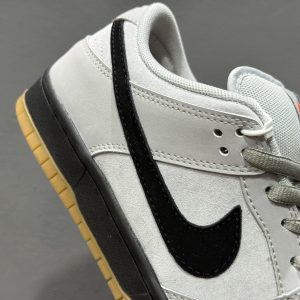 Nike SB Dunk Low Suede Grey Men Women Skateboarding Shoes​