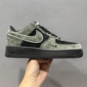 Nike Air Force 1 '07 Low Suede Dark Green Classic Sneakers Men Women​