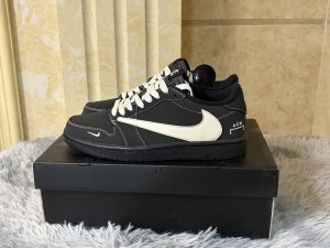 Travis Scott x Jordan Air 1 Low OG Black White Classic Sneakers Men Women​