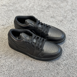 Air Jordan 1 Low Triple Black Classic Retro Basketball Casual Sneakers Men Women​