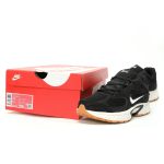 Nike V5 RNR Black White Classic Jogging Shoes for Men and Women​