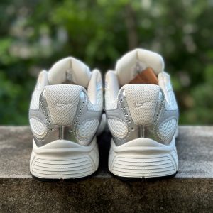 Nike V5 RNR Beige Silver Classic Jogging Shoes for Men and Women​