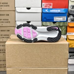 Nike Vomero 18 ZoomX White Pink Lightweight Thick Sole Women’s Running Shoes​