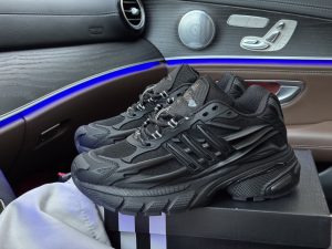 Pharrell Williams x Adidas Virginia Adistar Jellyfish Classic Black Casual Sneakers for Men and Women​