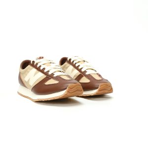 New Balance U471 Leather Khaki Classic Sneakers for Men and Women