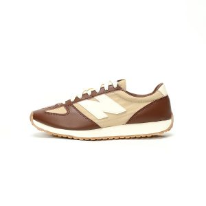 New Balance U471 Leather Khaki Classic Sneakers for Men and Women