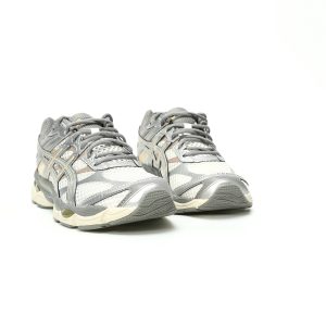 Asics Gel-Cumulus 16 Silver Running Shoes Men’s and Women’s