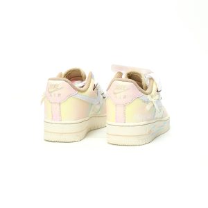 Nike Air Force 1 '07 Low Women's Leather Sneakers - Off-White Classic Casual Shoes