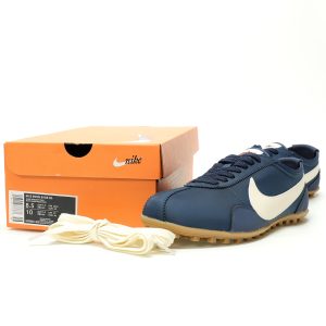 Nike Moon Shoe Nike Moon Shoe