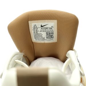 Nike Wmns V2K Runtekk Low Nike Wmns V2K Runtekk Low