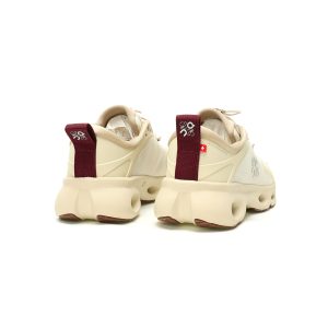 Loewe x On Cloudsolo Low Top Running Shoes Beige Burgundy Lightweight Sneakers Loewe x On Cloudsolo Low Top Running Shoes Beige Burgundy Lightweight Sneakers