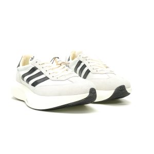 adidas SL 72 Pro Off White Light Grey Black Suede Nylon LIGHTSTRIKE+ Sneakers KK3074 adidas SL 72 Pro Off White Light Grey Black Suede Nylon LIGHTSTRIKE+ Sneakers KK3074